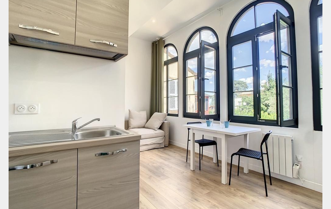 Annonces OULLINS : Apartment | LA MULATIERE (69350) | 20 m2 | 760 € 