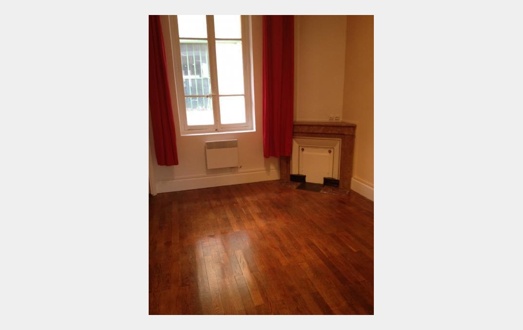 Annonces OULLINS : Apartment | LYON (69003) | 29 m2 | 450 € 