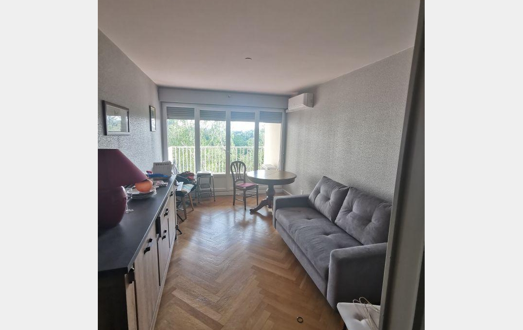 Annonces OULLINS : Apartment | SAINTE-FOY-LES-LYON (69110) | 61 m2 | 189 000 € 