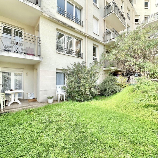 Annonces OULLINS : Apartment | VILLEURBANNE (69100) | 54.00m2 | 850 € 