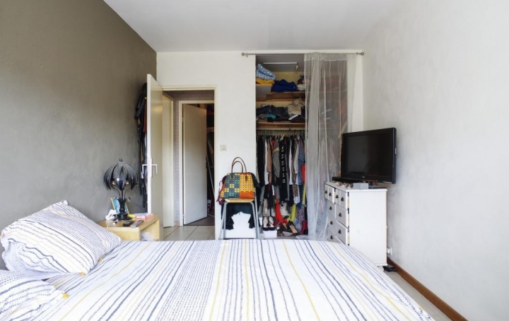 Annonces OULLINS : Apartment | BRON (69500) | 61 m2 | 135 000 € 